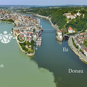 Hotel Schloss Ort Passau